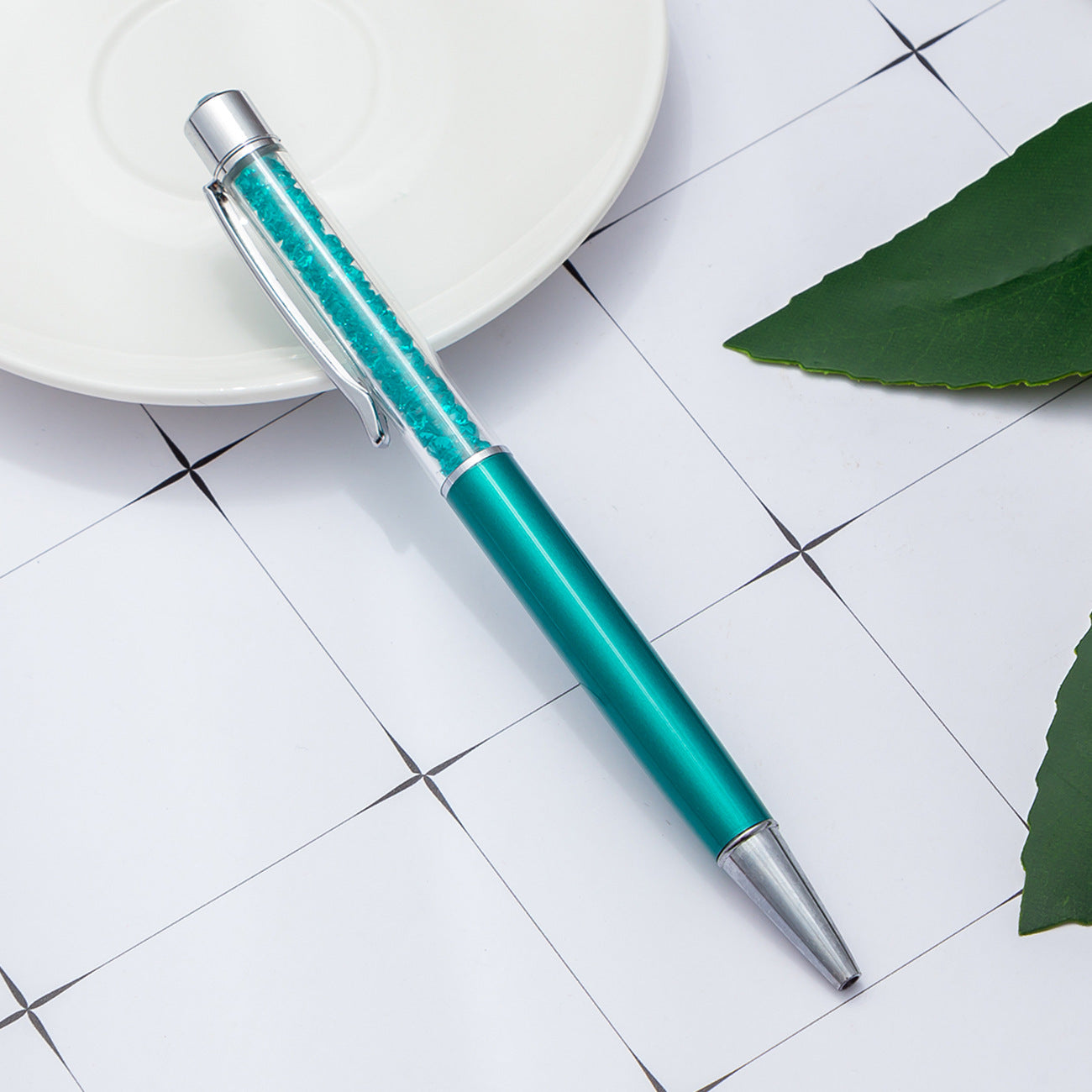 Whoelsale Pens Crystal Pens Broken Diamonds Fashionable Metal Office Pens